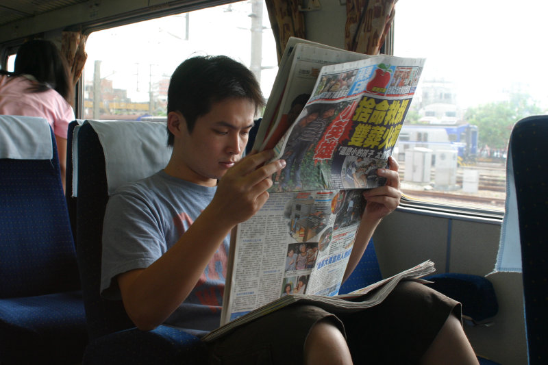 台灣鐵路旅遊攝影PP自強號攝影照片108