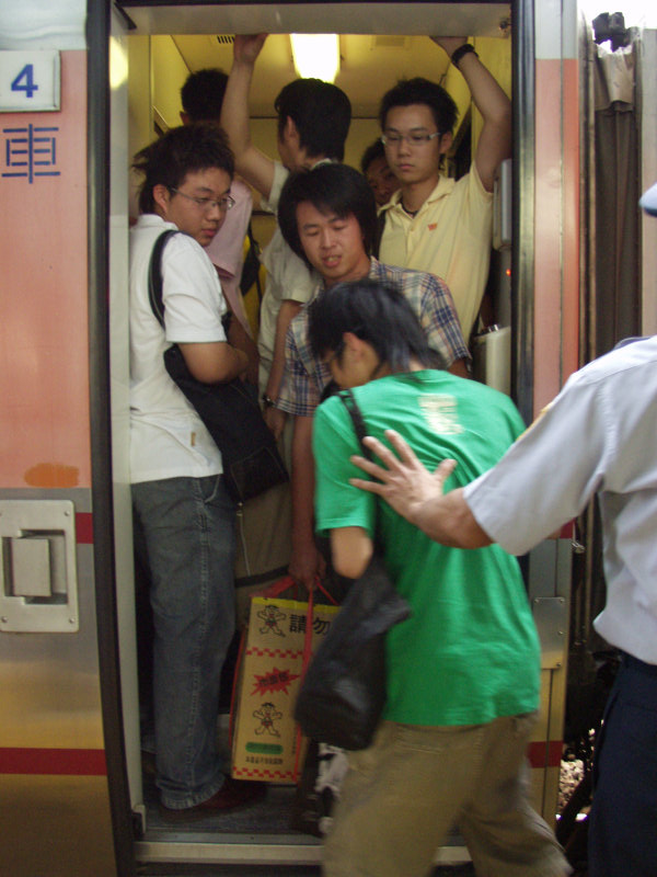 台灣鐵路旅遊攝影PP自強號攝影照片172