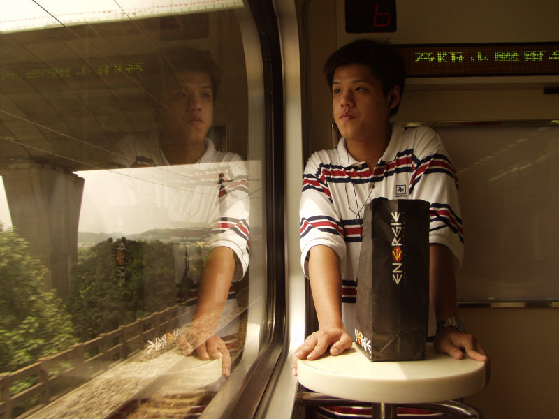 台灣鐵路旅遊攝影PP自強號餐車攝影照片19