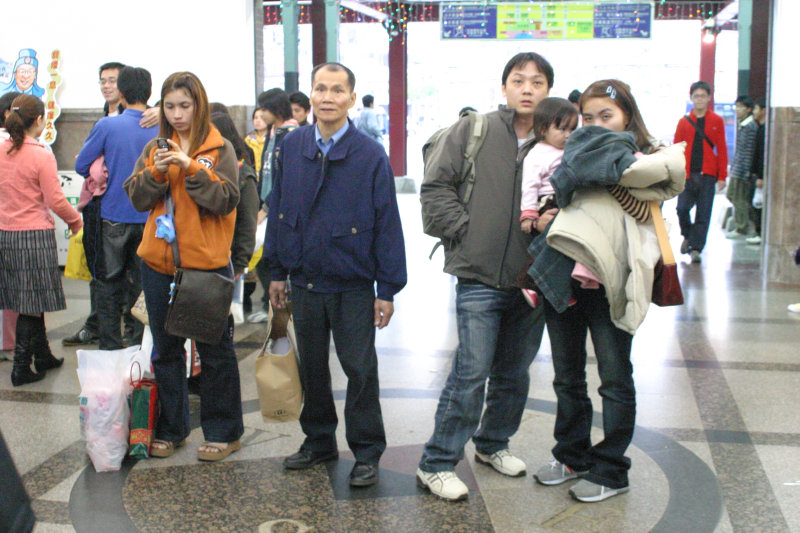 台灣鐵路旅遊攝影台中火車站前站攝影照片9