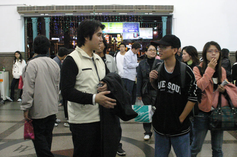 台灣鐵路旅遊攝影台中火車站前站攝影照片11