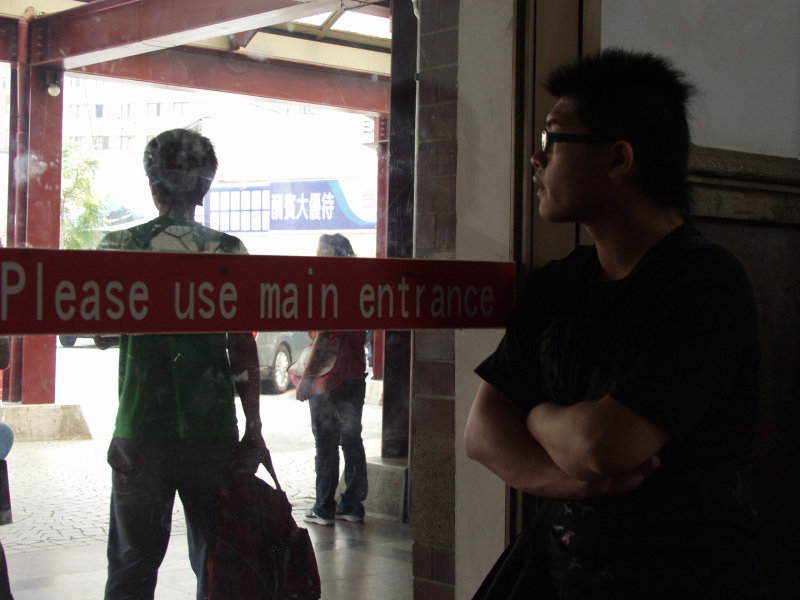 台灣鐵路旅遊攝影台中火車站前站攝影照片49