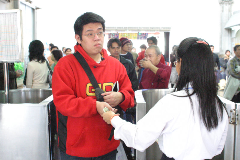 台灣鐵路旅遊攝影台中火車站剪票口2006攝影照片23