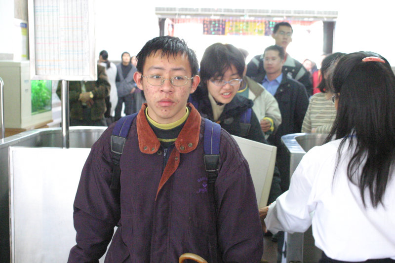 台灣鐵路旅遊攝影台中火車站剪票口2006攝影照片27