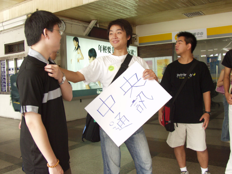台灣鐵路旅遊攝影台中火車站大學迎新2004年攝影照片7