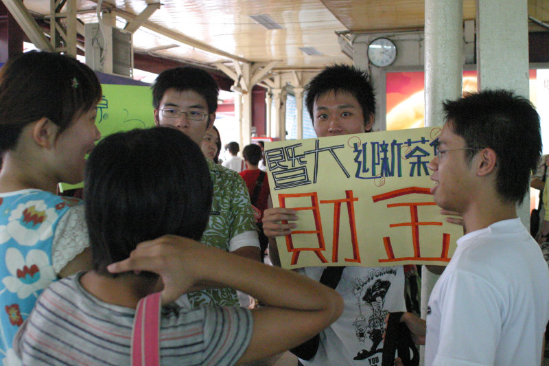 台灣鐵路旅遊攝影台中火車站大學迎新2005攝影照片9