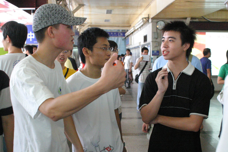 台灣鐵路旅遊攝影台中火車站大學迎新2005攝影照片37