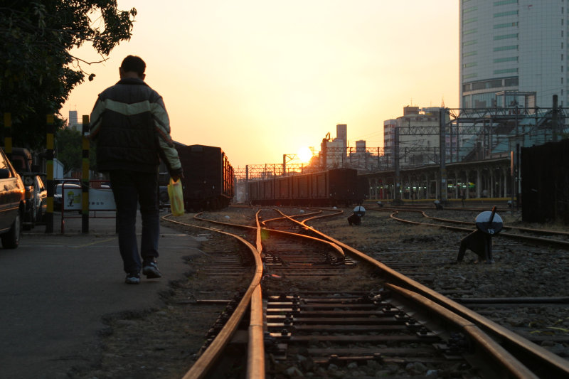 台灣鐵路旅遊攝影台中火車站後站台中機務段攝影照片8