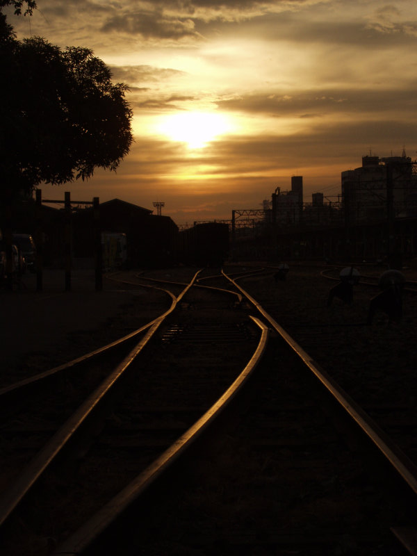 台灣鐵路旅遊攝影台中火車站後站台中機務段攝影照片14