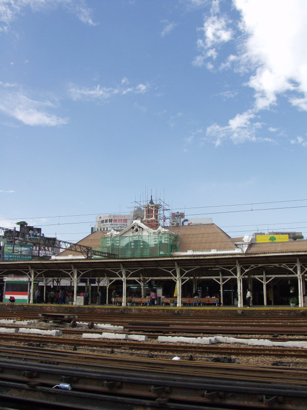 台灣鐵路旅遊攝影台中火車站後站廣場攝影照片34