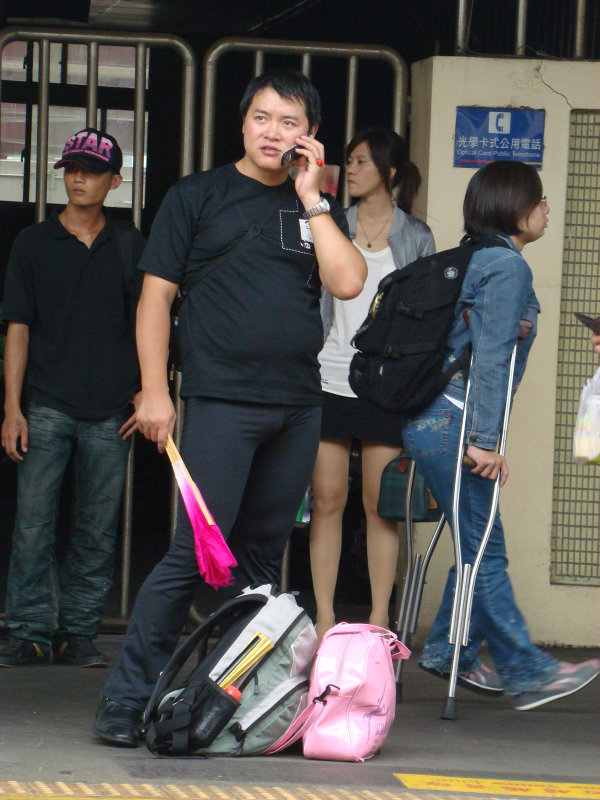 台灣鐵路旅遊攝影台中火車站扇子舞2009-07-25攝影照片15