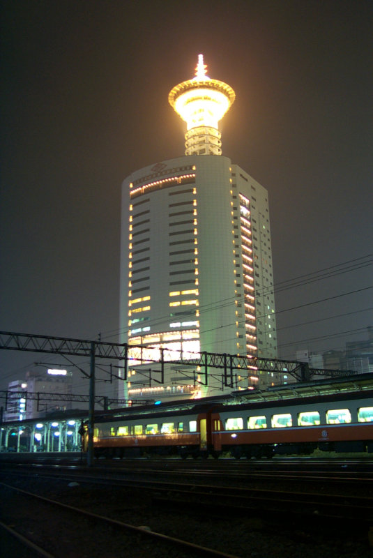台灣鐵路旅遊攝影台中火車站月台夜景2000-01-23攝影照片6