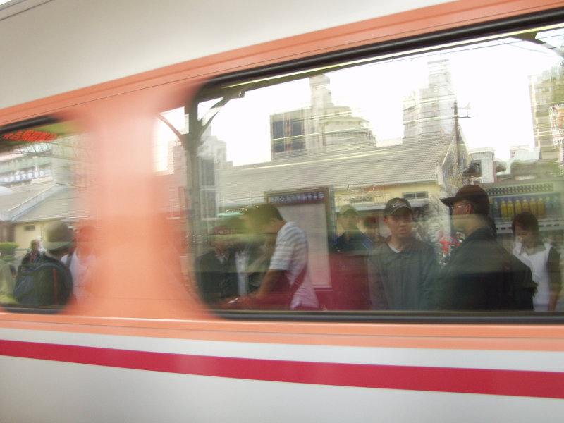 台灣鐵路旅遊攝影台中火車站月台旅客2002年攝影照片278