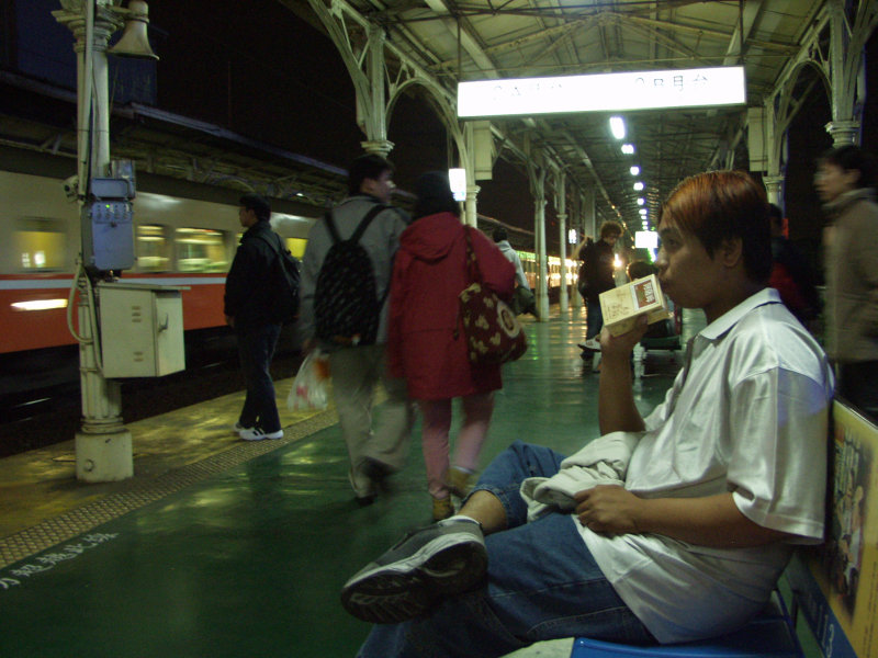 台灣鐵路旅遊攝影台中火車站月台景物篇2002攝影照片22
