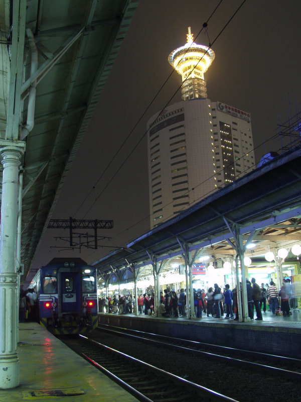 台灣鐵路旅遊攝影台中火車站月台景物篇2003攝影照片10