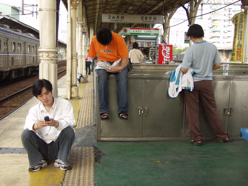 台灣鐵路旅遊攝影台中火車站月台景物篇2003攝影照片14