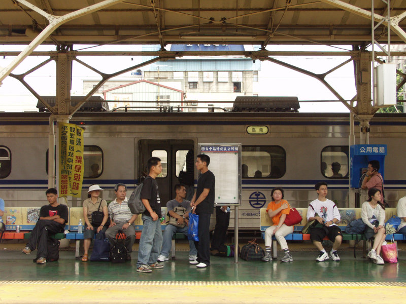 台灣鐵路旅遊攝影台中火車站月台景物篇2003攝影照片22
