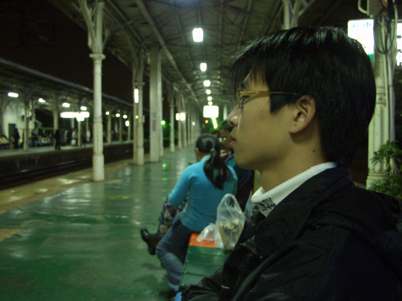 台灣鐵路旅遊攝影台中火車站月台景物篇2003攝影照片23