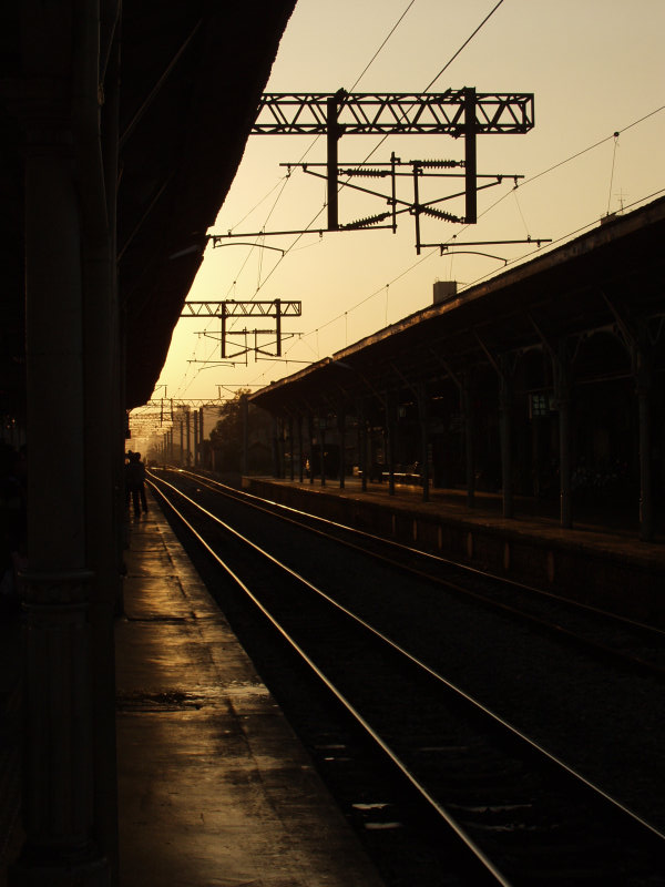 台灣鐵路旅遊攝影台中火車站月台景物篇2003攝影照片38
