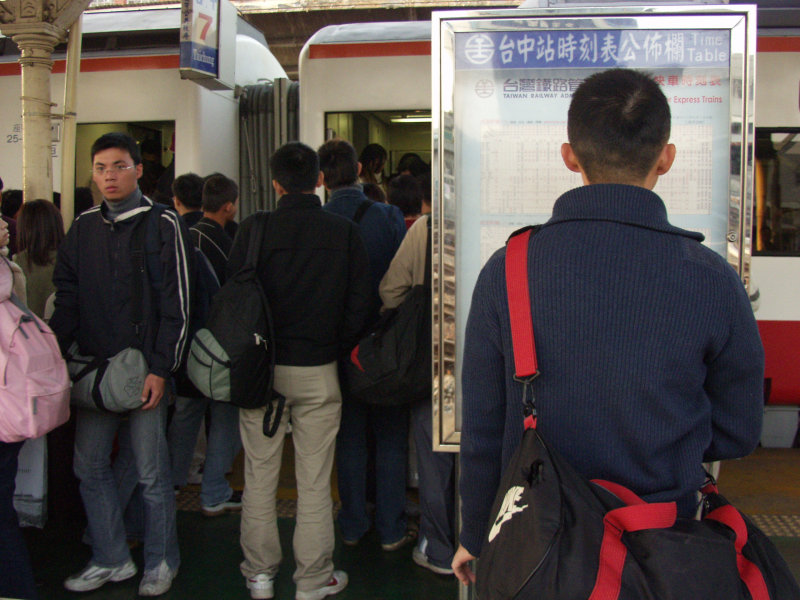 台灣鐵路旅遊攝影台中火車站月台景物篇2003攝影照片48