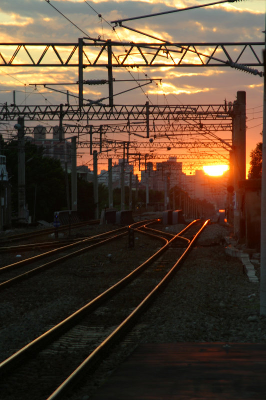 台灣鐵路旅遊攝影台中火車站月台景物篇2004攝影照片18