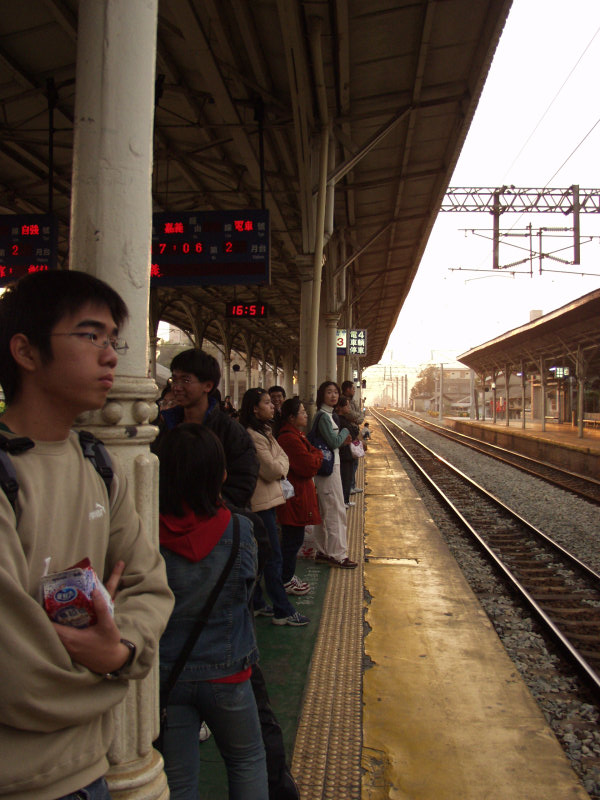 台灣鐵路旅遊攝影台中火車站月台景物篇2004攝影照片27
