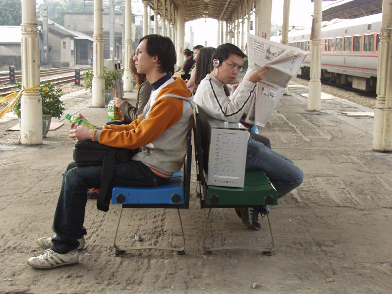 台灣鐵路旅遊攝影台中火車站月台景物篇2004攝影照片39