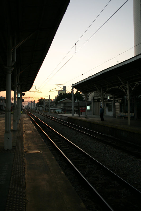台灣鐵路旅遊攝影台中火車站月台景物篇2004攝影照片58