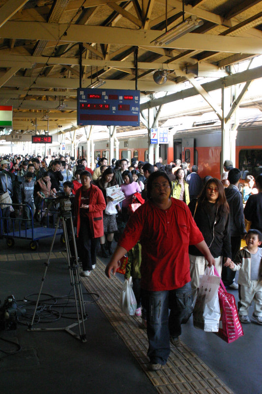 台灣鐵路旅遊攝影台中火車站月台景物篇2005攝影照片20