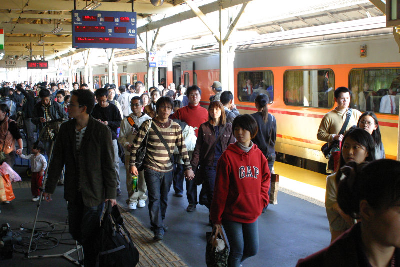 台灣鐵路旅遊攝影台中火車站月台景物篇2005攝影照片21