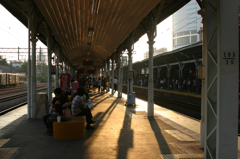 台灣鐵路旅遊攝影台中火車站月台景物篇月台風景2009-2010攝影照片43