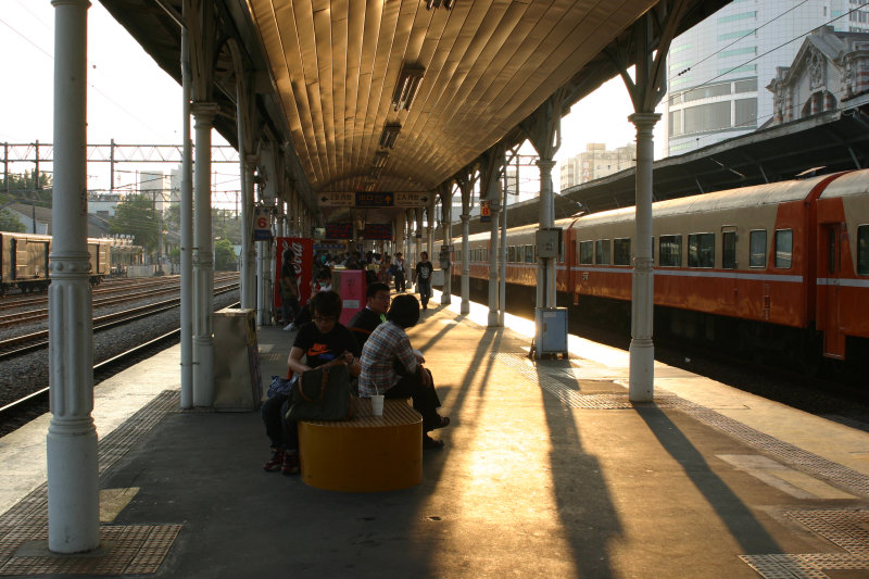 台灣鐵路旅遊攝影台中火車站月台景物篇月台風景2009-2010攝影照片44