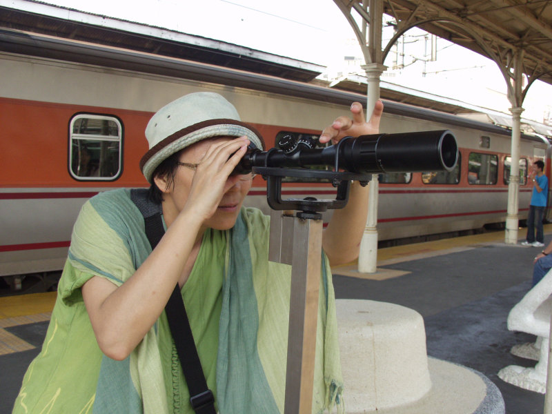 台灣鐵路旅遊攝影台中火車站月台景物篇望遠鏡攝影照片7
