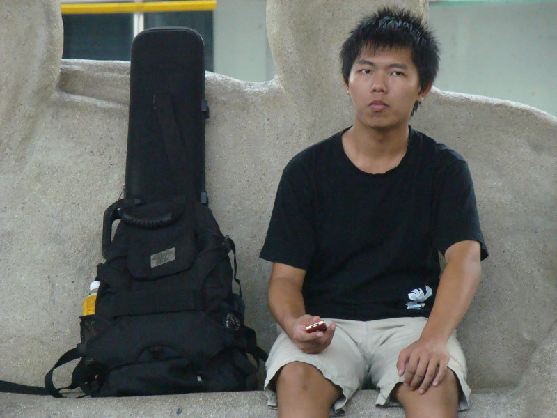 台灣鐵路旅遊攝影台中火車站月台景物篇公共藝術-大同國小美術班-偶然與巧合-III區攝影照片85
