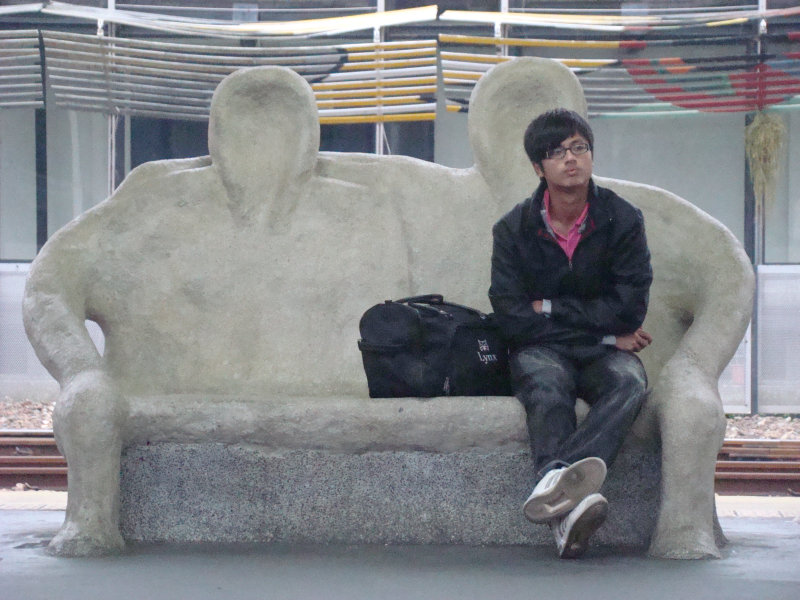 台灣鐵路旅遊攝影台中火車站月台景物篇公共藝術-大同國小美術班-偶然與巧合-II區攝影照片35