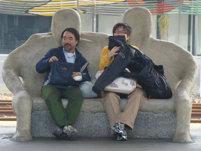 台灣鐵路旅遊攝影台中火車站月台景物篇公共藝術-大同國小美術班-偶然與巧合-II區攝影照片223
