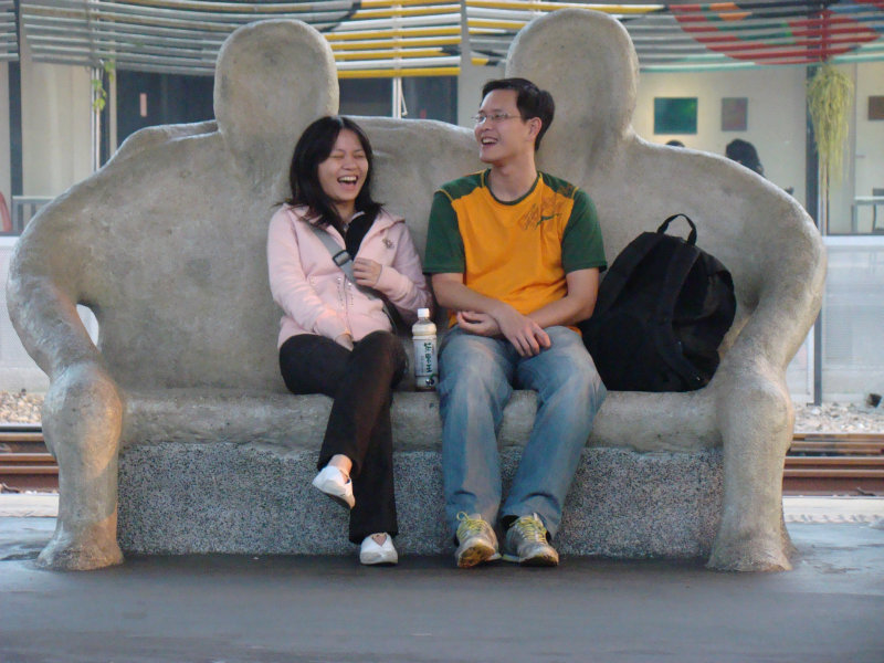 台灣鐵路旅遊攝影台中火車站月台景物篇公共藝術-大同國小美術班-偶然與巧合-II區攝影照片408