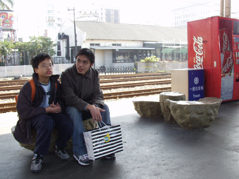 台灣鐵路旅遊攝影台中火車站月台景物篇公共藝術-李朝倉-菩提樹攝影照片40