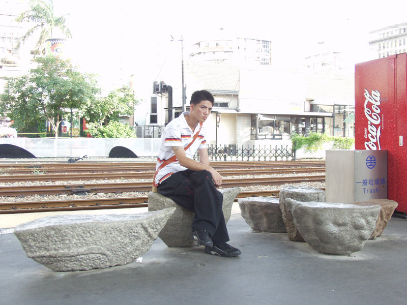 台灣鐵路旅遊攝影台中火車站月台景物篇公共藝術-李朝倉-菩提樹攝影照片51