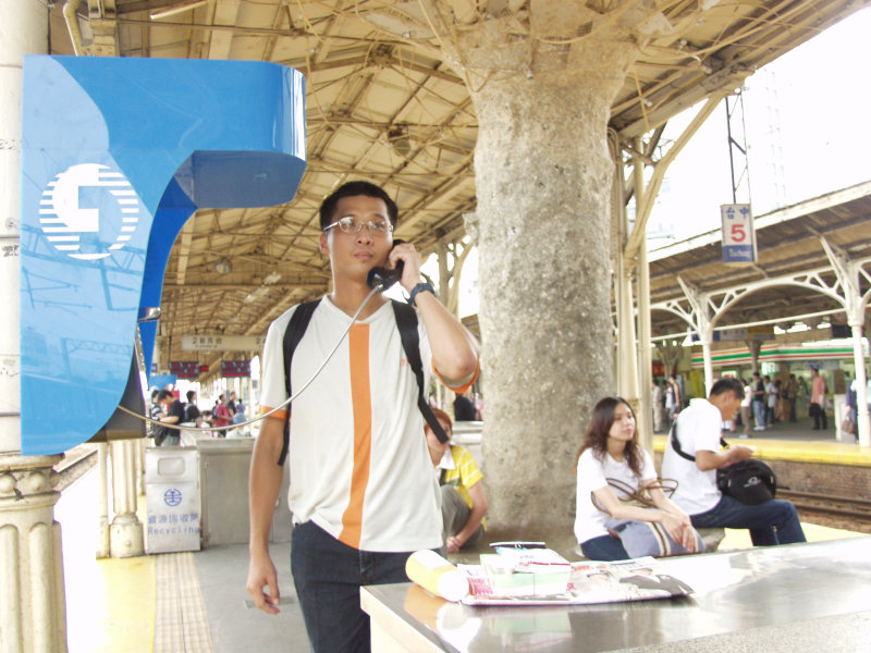 台灣鐵路旅遊攝影台中火車站月台景物篇公共藝術-李朝倉-菩提樹攝影照片59