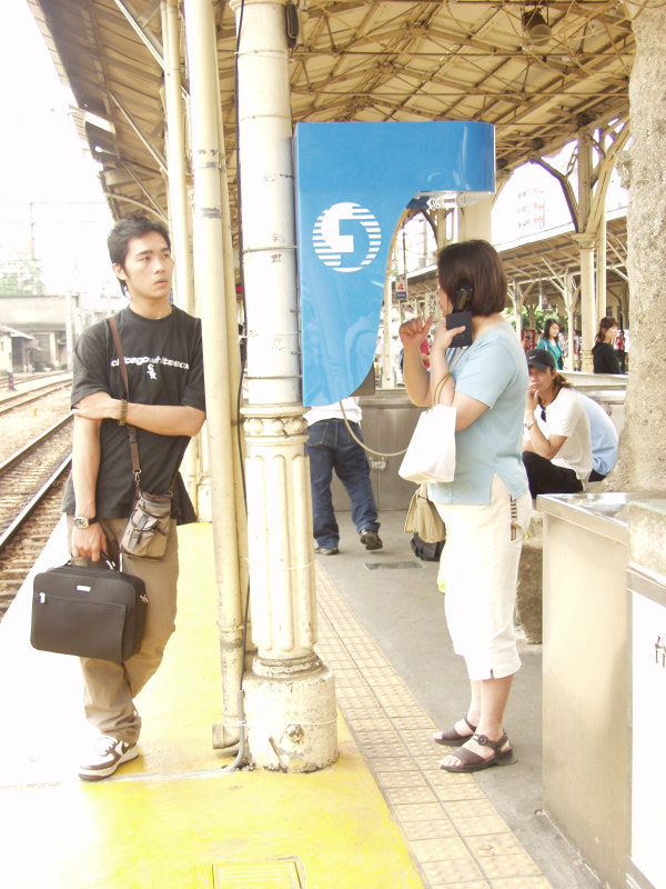 台灣鐵路旅遊攝影台中火車站月台景物篇公共藝術-李朝倉-菩提樹攝影照片60