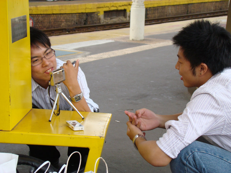 台灣鐵路旅遊攝影台中火車站月台景物篇公共藝術-邱建銘-雕刻時光-II區攝影照片505