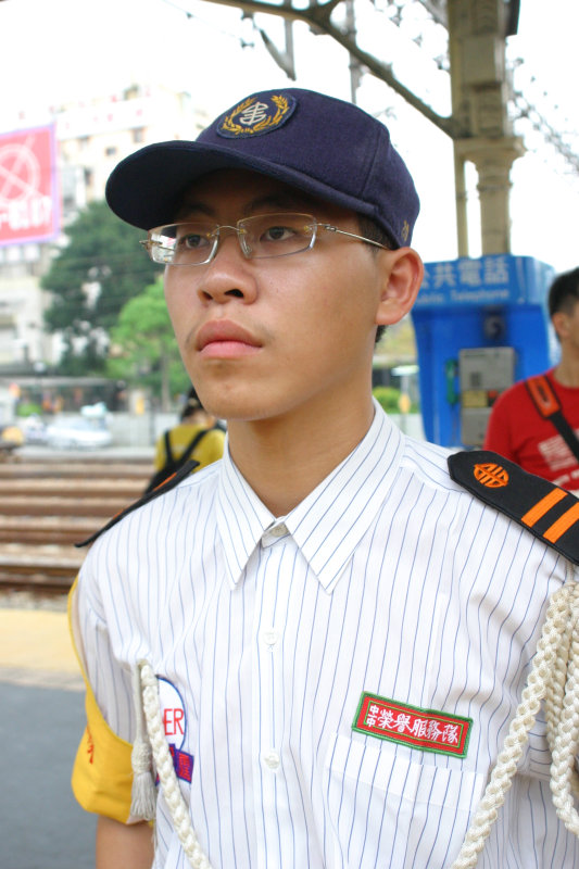 台灣鐵路旅遊攝影台中火車站高中儀隊表演台中一中攝影照片5