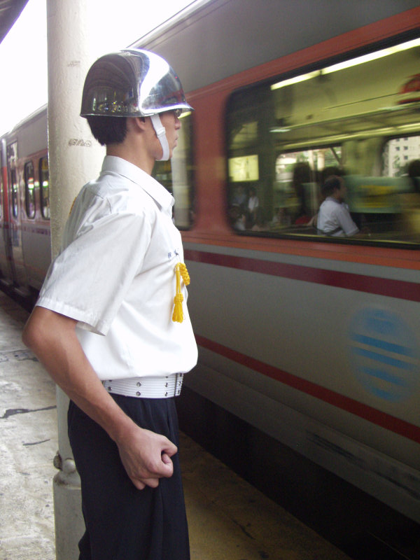 台灣鐵路旅遊攝影台中火車站高中儀隊表演台中二中攝影照片15