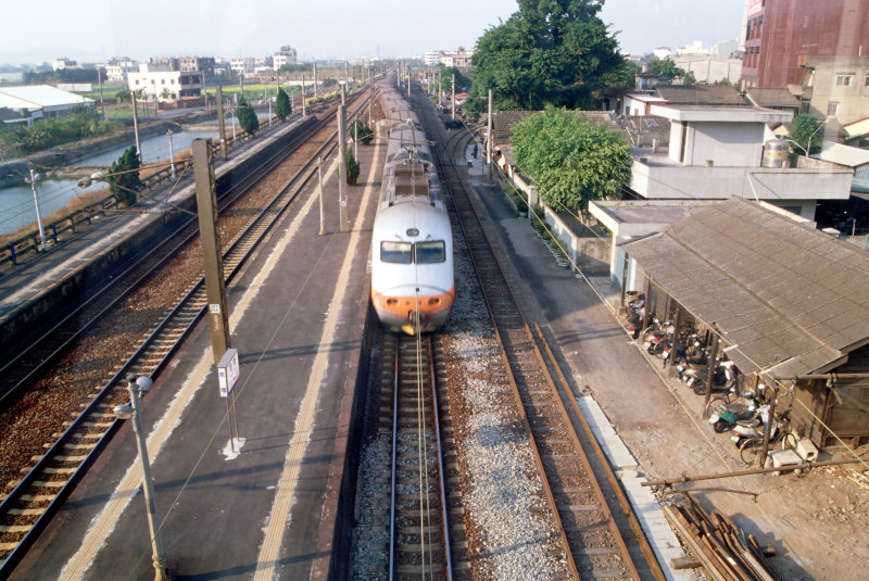 台灣鐵路旅遊攝影山線鐵路彰化花壇火車站攝影照片4