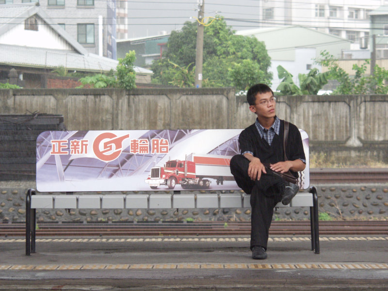 台灣鐵路旅遊攝影山線鐵路豐原火車站2004攝影照片29