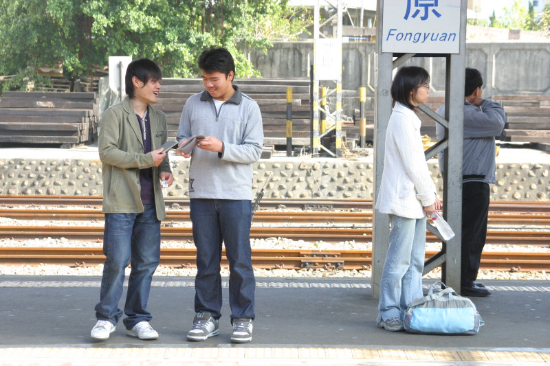 台灣鐵路旅遊攝影山線鐵路豐原火車站2006攝影照片12