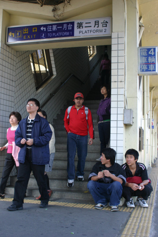 台灣鐵路旅遊攝影山線鐵路豐原火車站2006攝影照片15