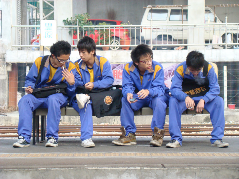 台灣鐵路旅遊攝影山線鐵路豐原火車站2008攝影照片28