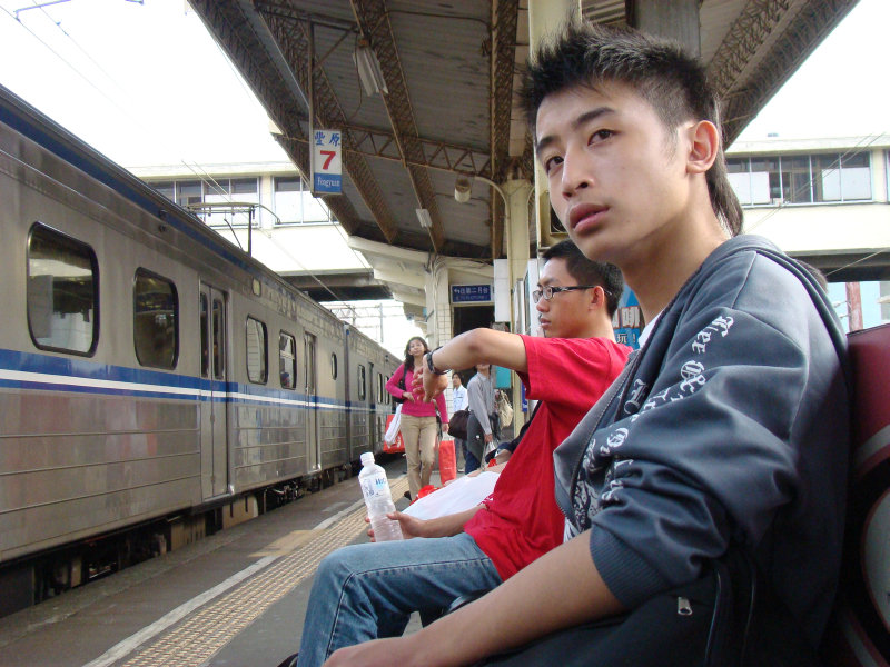 台灣鐵路旅遊攝影山線鐵路豐原火車站2008攝影照片93